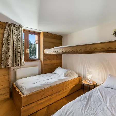 Skis Aux Pieds A Avec Balcon Et Parking - Fr-1-564-26 Apartment Courchevel
