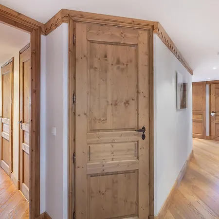 Skis Aux Pieds A Avec Balcon Et Parking - Fr-1-564-26 Apartment *