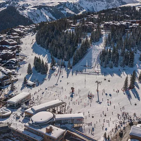 Skis Aux Pieds A Avec Balcon Et Parking - Fr-1-564-26 Apartment Courchevel